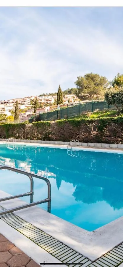 Studio Vue Mer /Parking Privatif Saint-Raphael  0*, Saint-Raphael (Var)