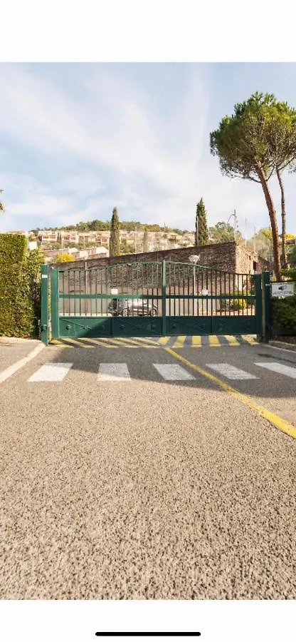 Studio Vue Mer /Parking Privatif Saint-Raphael  Saint-Raphael (Var)